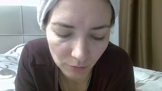 Ashleyspice online show from March 19, 5:44 am