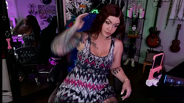 Snapshot of CharletteWebb chatting on August 3, 3:38 am CharletteWebb online show from August 3, 3:38 am