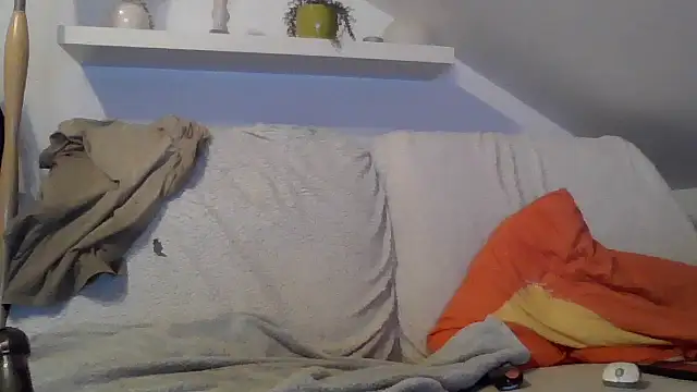 Cambitchboy online show from November 18, 6:12 pm