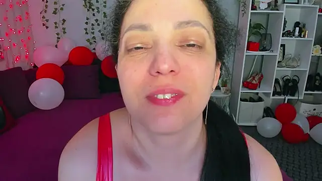 DarlingMilf online show from March 11, 7:09 pm