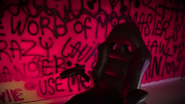 Laura takint online show from February 11, 4:02 pm