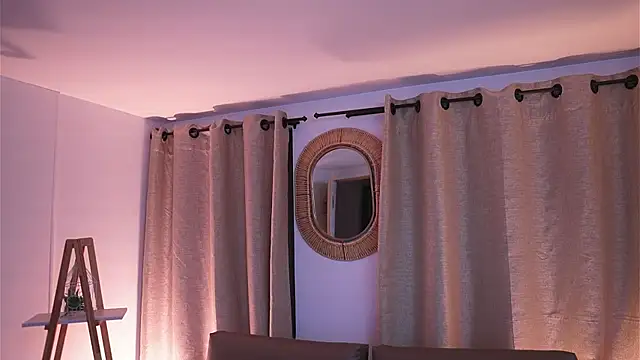 Snapshot of Valeriestyle chatting on November 18, 3:56 am Valeriestyle online show from November 18, 3:56 am