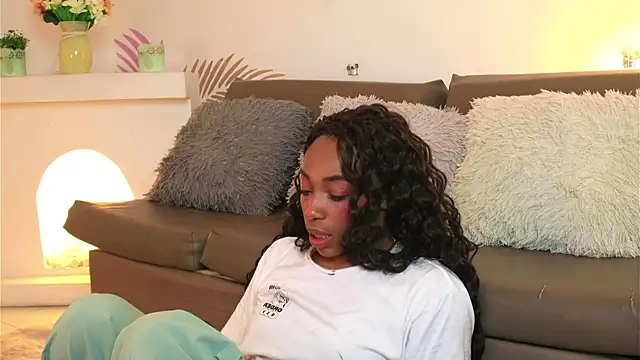 Valeriestyle online show from March 25, 4:51 am