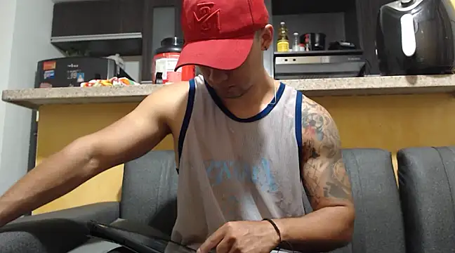 SimonRoberth online show from March 2, 10:59 pm