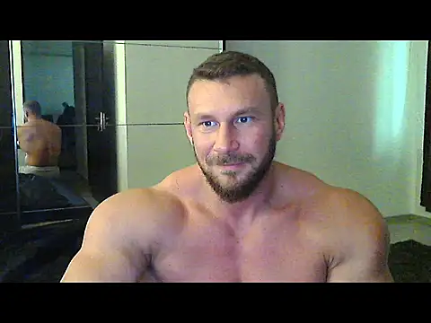 Snapshot of muscularkevin chatting on October 11, 1:31 pm muscularkevin online show from October 11, 1:31 pm