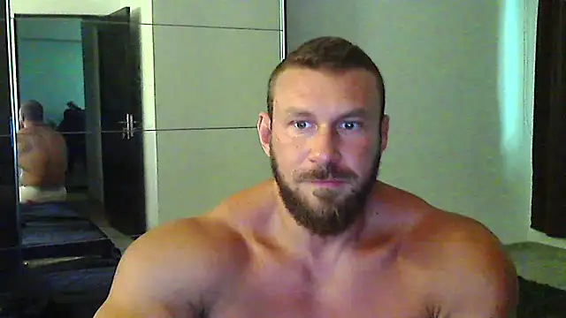 Snapshot of muscularkevin chatting on June 29, 1:22 pm muscularkevin online show from June 29, 1:22 pm