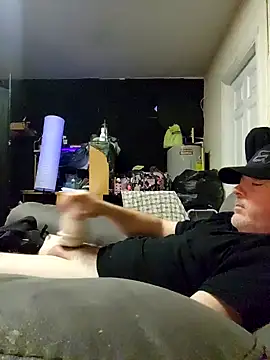 Hotredheadandtoungelasher online show from January 21, 3:26 am