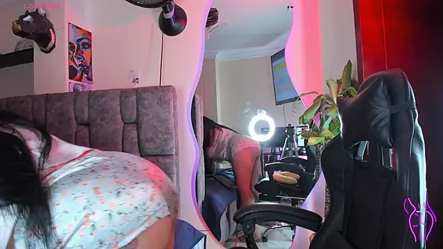 danielasexya1 online show from September 28, 4:07 am