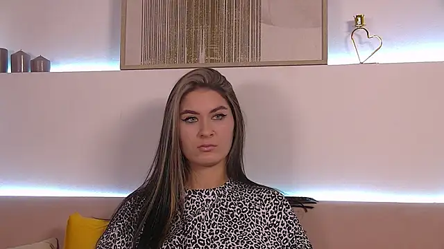 Snapshot of RachelSimpson chatting on January 27, 12:43 am RachelSimpson online show from January 27, 12:43 am
