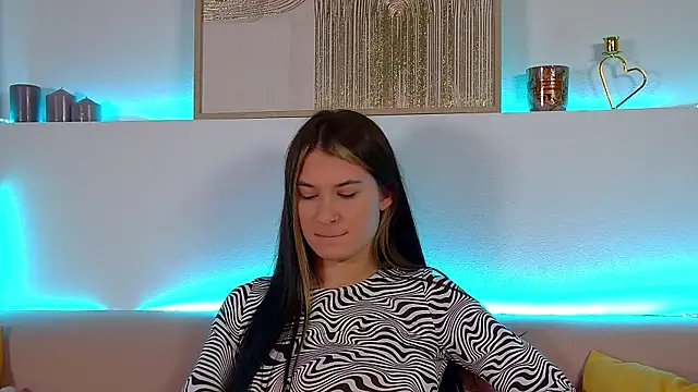 Snapshot of RachelSimpson chatting on March 2, 6:30 pm RachelSimpson online show from March 2, 6:30 pm