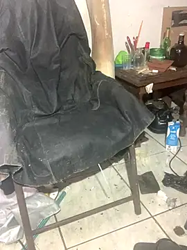 raphadoors19 online show from December 14, 6:01 pm