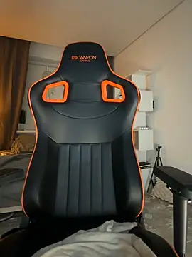 Bastet online show from December 20, 9:50 pm