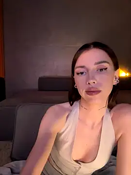 Bastet online show from December 4, 6:05 pm