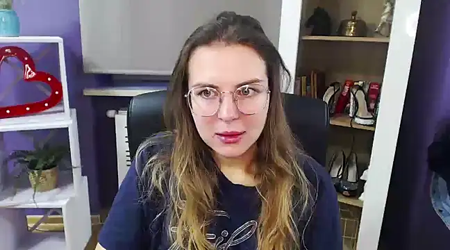 Snapshot of Zoey_Erotic chatting on December 22, 7:22 am Zoey Erotic online show from December 22, 7:22 am