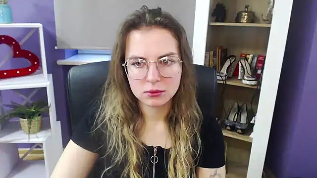 Snapshot of Zoey_Erotic chatting on January 10, 8:40 am Zoey Erotic online show from January 10, 8:40 am