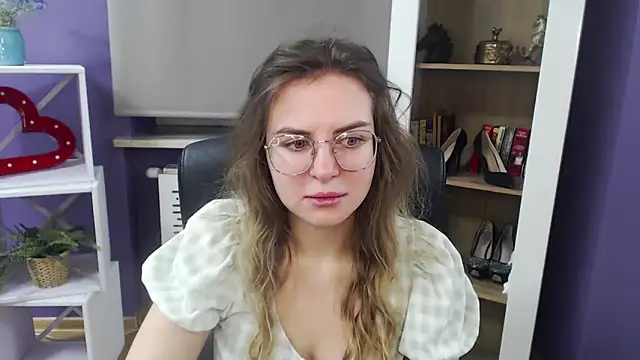 Snapshot of Zoey_Erotic chatting on January 17, 6:26 am Zoey Erotic online show from January 17, 6:26 am