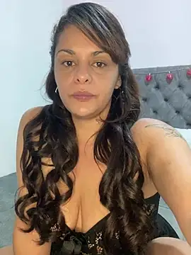 Snapshot of Kataliina chatting on January 27, 3:47 am Kataliina online show from January 27, 3:47 am