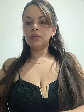 Snapshot of Kataliina chatting on February 21, 11:21 pm Kataliina online show from February 21, 11:21 pm