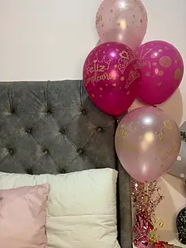 Snapshot of Kataliina chatting on March 16, 2:53 am Kataliina online show from March 16, 2:53 am