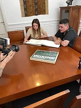 Elnonoykeila77 online show from April 29, 7:53 pm