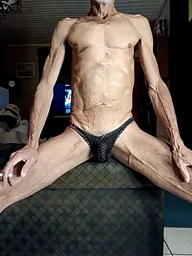 Snapshot of dutra498 chatting on January 12, 5:56 am dutra498 online show from January 12, 5:56 am