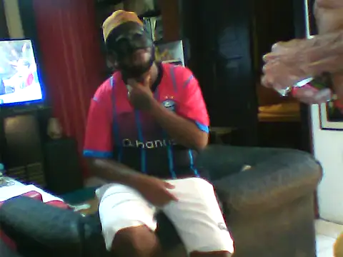 Snapshot of dutra498 chatting on March 8, 5:33 am dutra498 online show from March 8, 5:33 am