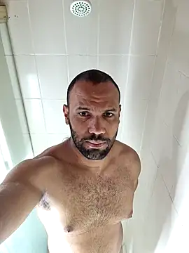 Snapshot of anthonylatynxd chatting on January 28, 10:01 pm anthonylatynxd online show from January 28, 10:01 pm