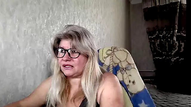 Diana 49 online show from January 14, 9:48 am