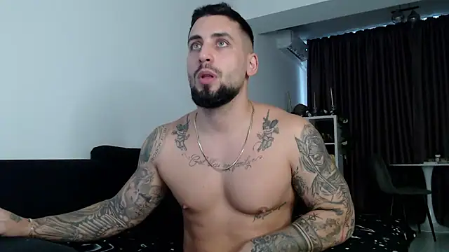  DylanGreen online show from October 2, 8:10 am