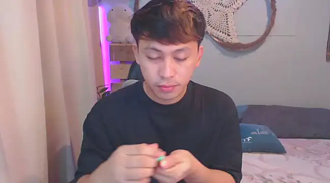 princeJayX online show from December 16, 2:05 pm