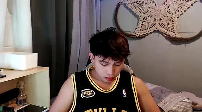 princeJayX online show from January 12, 12:55 pm