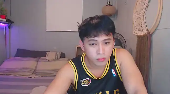 princeJayX online show from March 12, 7:35 am