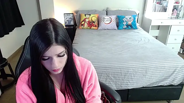 Snapshot of kittykat18x chatting on March 10, 11:16 pm kittykat18x online show from March 10, 11:16 pm