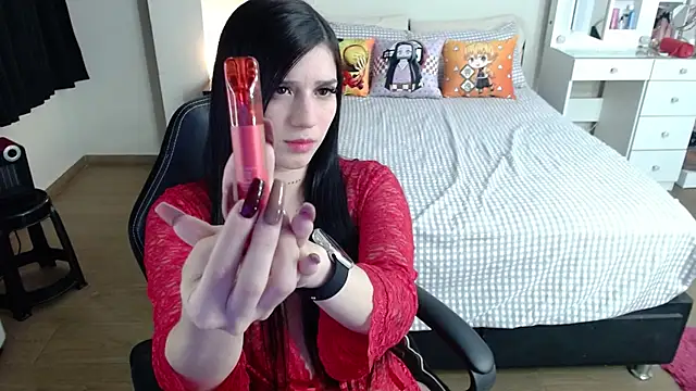 Snapshot of kittykat18x chatting on March 14, 6:32 am kittykat18x online show from March 14, 6:32 am