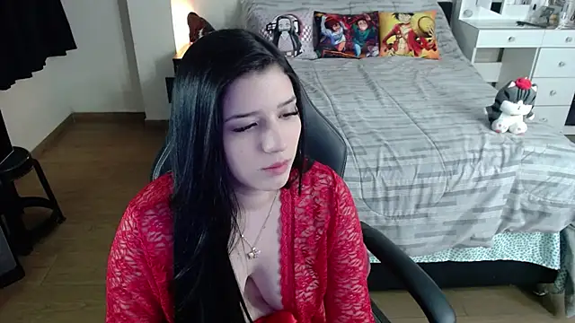 Snapshot of kittykat18x chatting on October 24, 4:42 am kittykat18x online show from October 24, 4:42 am