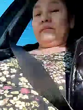 Snapshot of Zulfiya_Bruce chatting on March 9, 11:03 am Zulfiya Bruce online show from March 9, 11:03 am