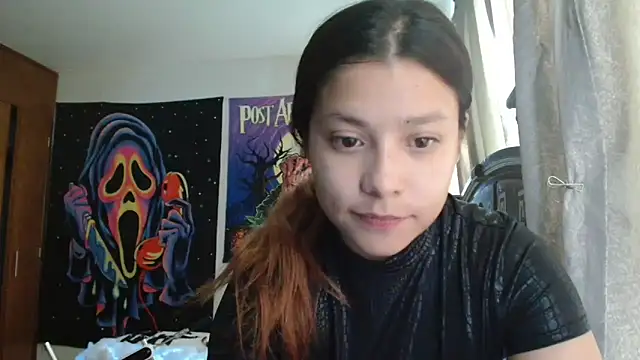 3littleschoolteens online show from April 19, 5:45 pm