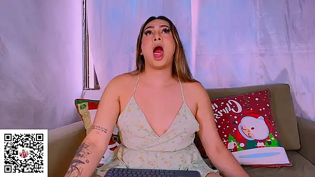 ISABELLASSMITH online show from November 28, 6:10 pm