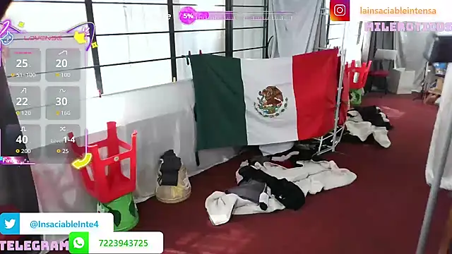 LaInsaciableIntensa online show from November 13, 5:01 pm