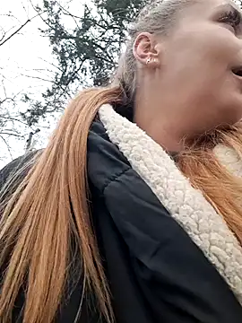 Snapshot of Keli_Jessi chatting on December 28, 1:17 pm Keli Jessi online show from December 28, 1:17 pm