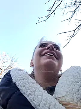 Snapshot of Keli_Jessi chatting on January 4, 1:10 pm Keli Jessi online show from January 4, 1:10 pm