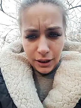 Snapshot of Keli_Jessi chatting on January 15, 1:20 pm Keli Jessi online show from January 15, 1:20 pm