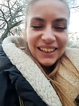 Snapshot of Keli_Jessi chatting on January 17, 1:03 pm Keli Jessi online show from January 17, 1:03 pm