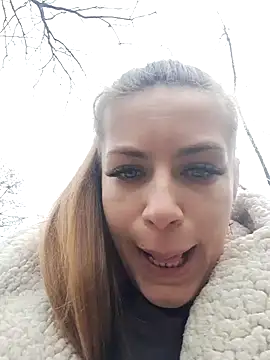 Snapshot of Keli_Jessi chatting on February 14, 1:18 pm Keli Jessi online show from February 14, 1:18 pm