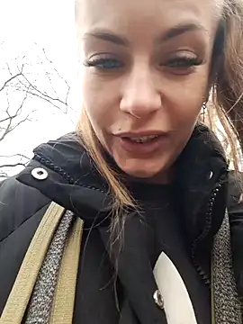 Snapshot of Keli_Jessi chatting on March 15, 1:29 pm Keli Jessi online show from March 15, 1:29 pm