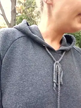 Snapshot of Keli_Jessi chatting on September 18, 1:13 pm Keli Jessi online show from September 18, 1:13 pm