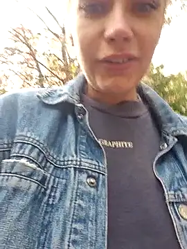 Snapshot of Keli_Jessi chatting on September 29, 1:05 pm Keli Jessi online show from September 29, 1:05 pm