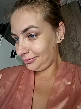 Snapshot of Keli_Jessi chatting on October 11, 5:22 pm Keli Jessi online show from October 11, 5:22 pm