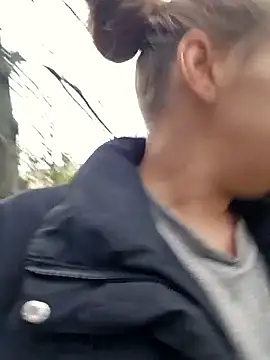 Snapshot of Keli_Jessi chatting on November 28, 1:25 pm Keli Jessi online show from November 28, 1:25 pm