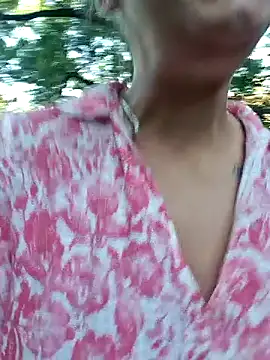 Snapshot of Keli_Jessi chatting on June 22, 3:09 pm Keli Jessi online show from June 22, 3:09 pm